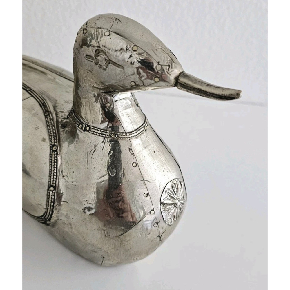 Vintage Silver Metal Over Wood Duck Decoy Figurine Folk Art Decorative Bird - Picture 7 of 16